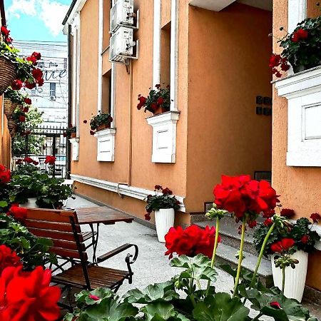 Отель Bucur 9 Бухарест Экстерьер фото
