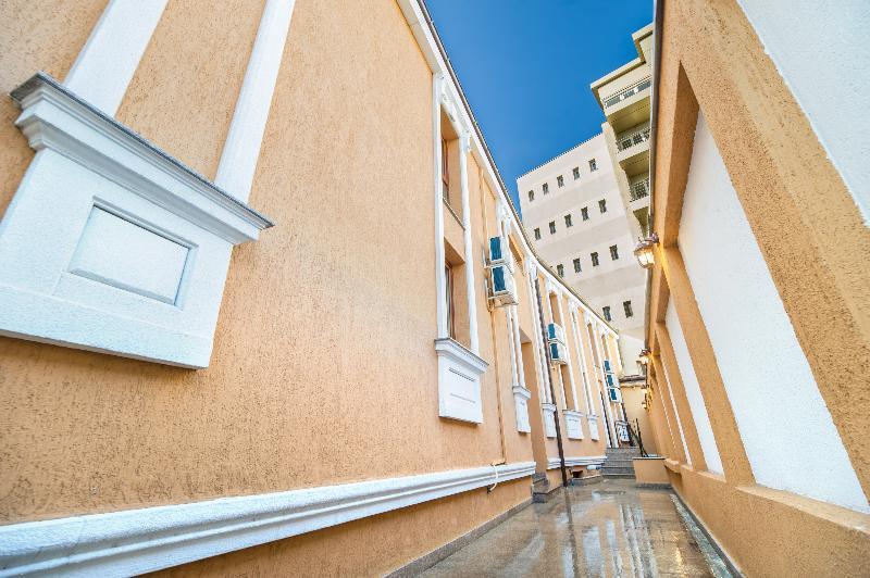 Отель Bucur 9 Бухарест Экстерьер фото